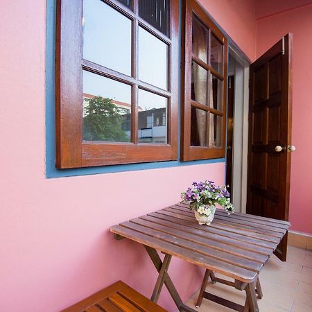 T Smy House Hostel Bangkok Ngoại thất bức ảnh