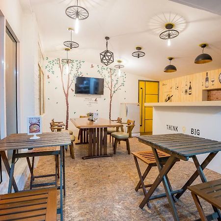 T Smy House Hostel Bangkok Ngoại thất bức ảnh