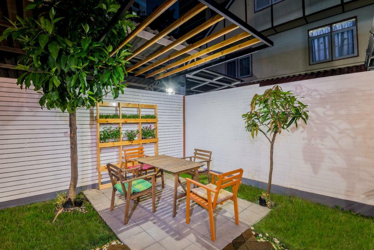 T Smy House Hostel Bangkok Ngoại thất bức ảnh